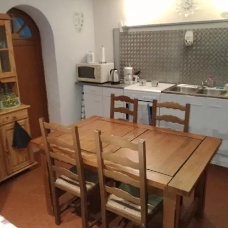 Bed and Breakfast Studio Chez L'habitant Pierrelatte